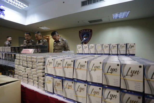 แถลงจับสินค้า LYN (ลีน) มูลค่ากว่า 24 ล้านบาท หลังพบผู้เสียชีวิตแล้ว 4 ราย