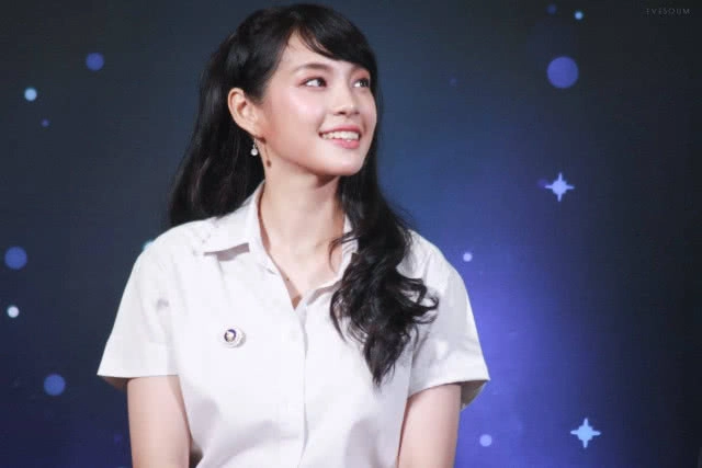 โอตะ จัดเต็ม!! อวยพรวันเกิด เฌอปราง BNK48