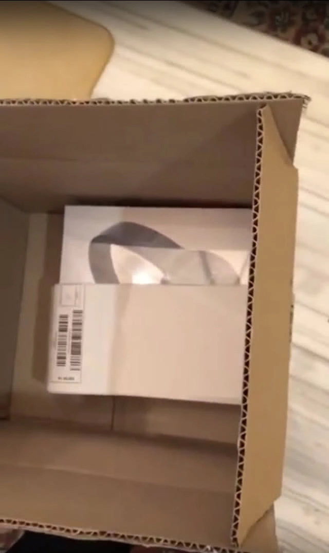 ลูกค้าโวย!! สั่งipad pro 10.5 ใน LAZADA แต่ได้หูฟังJBL