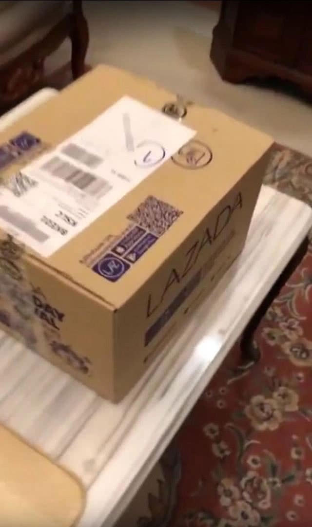 ลูกค้าโวย!! สั่งipad pro 10.5 ใน LAZADA แต่ได้หูฟังJBL