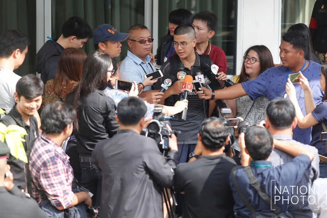 "ไอติม" หลาน "อภิสิทธิ์" รายงานตัวทหารกองประจำการ