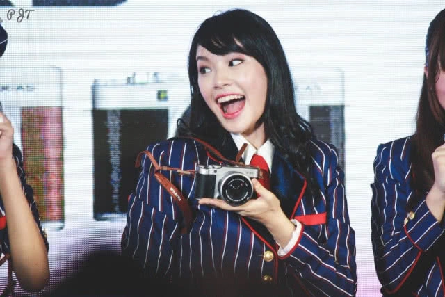 โอตะ จัดเต็ม!! อวยพรวันเกิด เฌอปราง BNK48