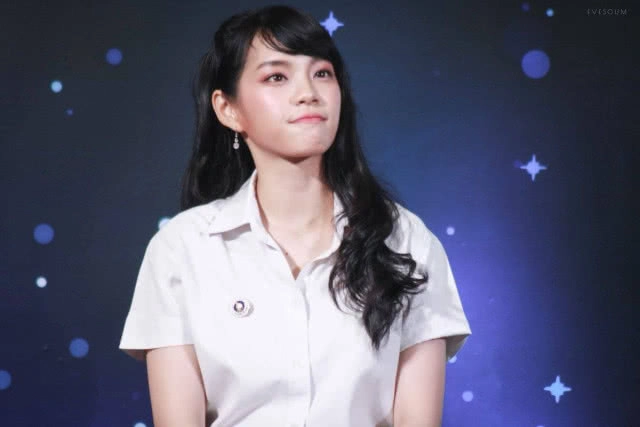 โอตะ จัดเต็ม!! อวยพรวันเกิด เฌอปราง BNK48