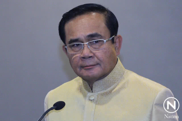 "บิ๊กตู่" รับนั่งเฉยๆ "นักการเมือง" วิ่งเข้าหาเอง