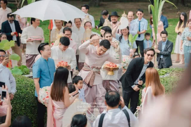 ดาราหนุ่มช่อง 3 'เฟิร์ส'  วิวาห์สาวนอกวงการ