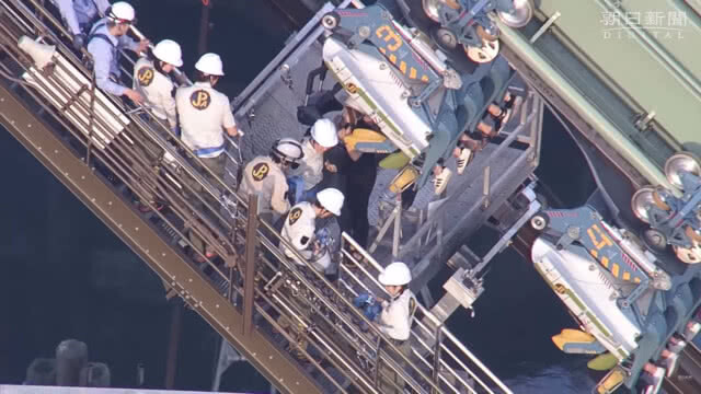 (คลิปข่าว) รถไฟเหาะญี่ปุ่นหยุดค้างกลางอากาศ ต้องนั่งกลับหัว 2 ชั่วโมง