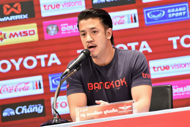 "แข้งเทพ" หวังปรับเกมรับให้แน่นรับมือ "ฉลามชล"