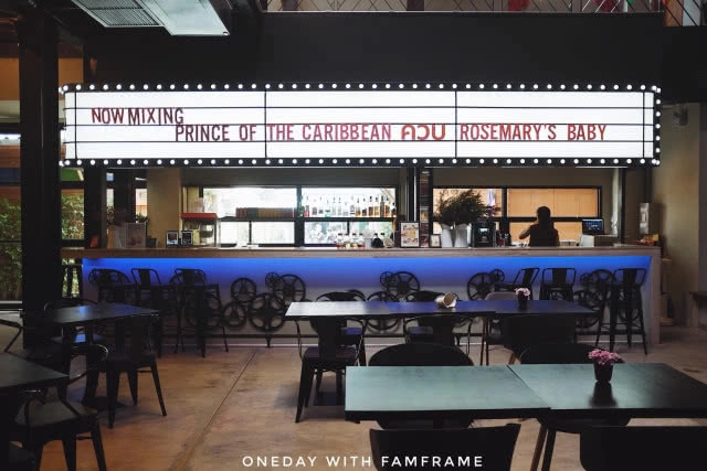 "PRINCE"
จากโรงบ่อน สู่ โรงหนัง 
จากโรงหนัง(R) สู่ โรงแรม