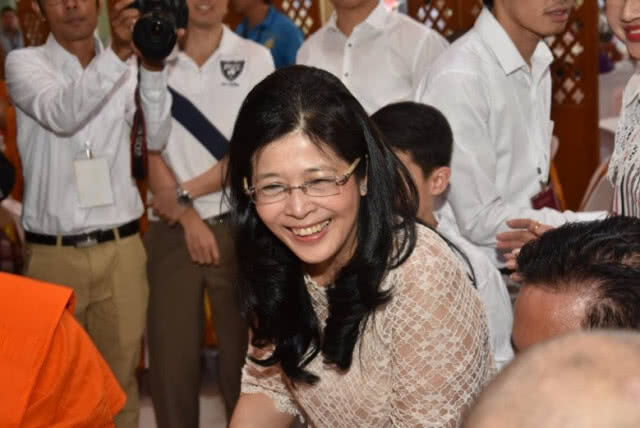 ยืนยันสมาชิกหัวใจ เค้กหญิงหน่อยไม่พอแจก?