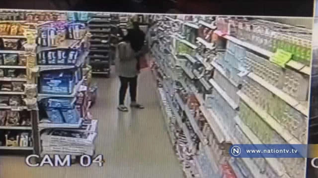 ขโมยของในร้านเซเว่นอีเลฟเว่น ไม่รอดสายตา!