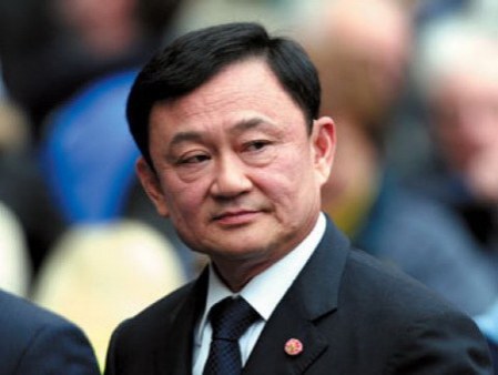 "เพื่อไทย" แห่บินพบ "แม้ว - ปู"  ถกสู้ "ดูด"