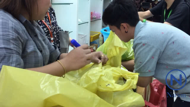"วิระชัย"ลั่นค้น
ปิดตำนานเครื่องสำอางปลอม
ตลาดใหม่ดอนเมือง
จัด ตร.เฝ้าทั้งคืนกันขนของหนี