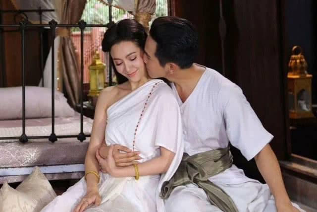 บุพเพฯ ลาจอ 
ช่อง 3 ดัน หนึ่งด้าวฟ้าเดียว 
ออนแอร์มา 4 ตอน เรตติ้งสู้ไหวไหม?