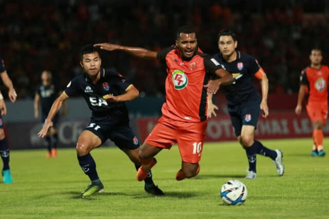 ในบ้านยังดุ! ประจวบอัดราชนาวี 5-0 กระโดดขึ้นที่3 ไทยลีก