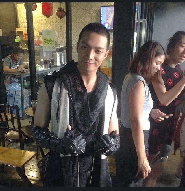 "กั้ง" เผย เปลี่ยนชื่อแล้ว จาก "วรกร เป็น กร"