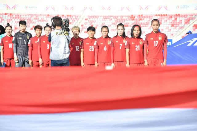 ส.บอล อัดฉีดชบาแก้ว 10 ล้านบาท หลังไปบอลโลก 2 สมัยติด