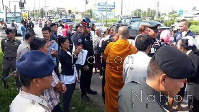 ชาวบ้านเดือดร้อนที่ดินทำกินบุกบุรีรัมย์รอยื่นหนังสือ "บิ๊กตู่"