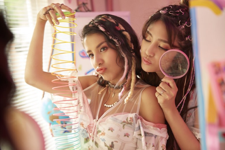 'ใบเตย' ลั่นไม่คิดจะย้ายไปไหน ! ยังรัก 'อาร์สยาม' เหมือนเดิม