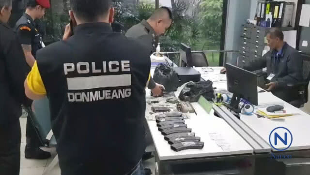 ด่วน! จับบุคคลต้องสงสัย
ขนระเบิด-อาวุธสงคราม
คาสนามบินดอนเมือง
