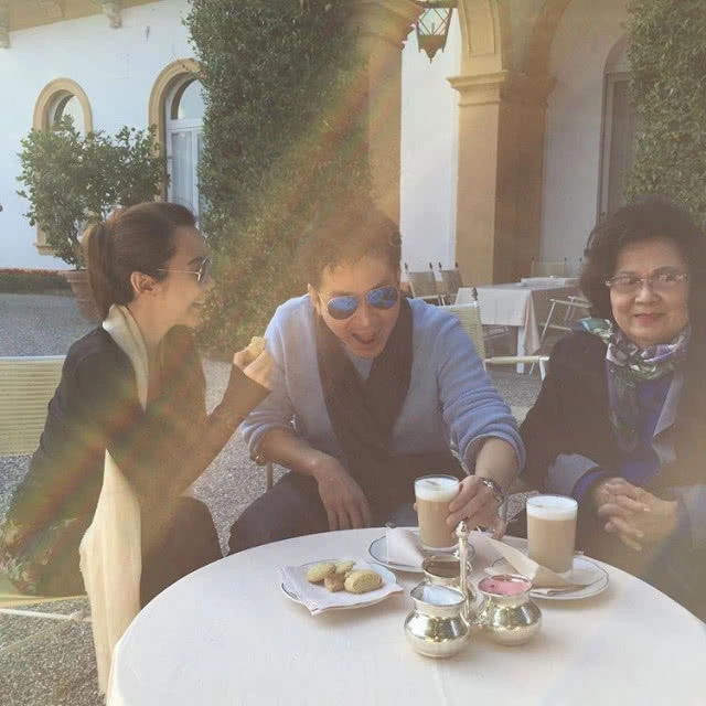 สละโสด "พอล ภัทรพล" คุกเข่าขอสาวแต่งงาน