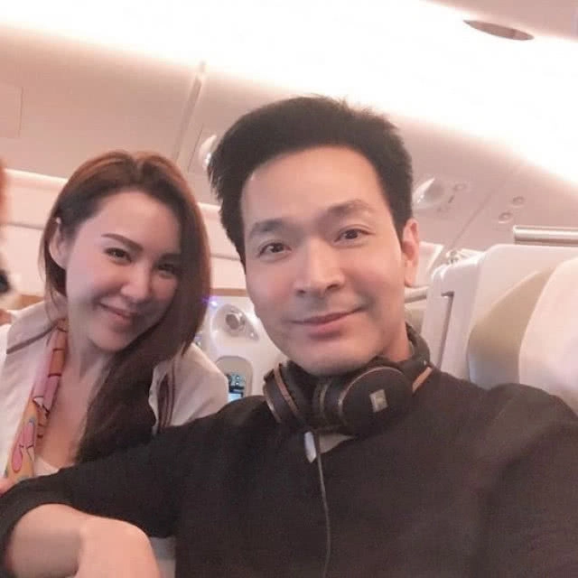 สละโสด "พอล ภัทรพล" คุกเข่าขอสาวแต่งงาน