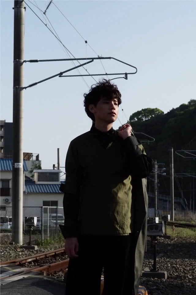 "คชา"อิน!! ความรักที่ไม่อยู่ในสายตา  ได้แรงบันดาลใจแต่ง"พลูโต"