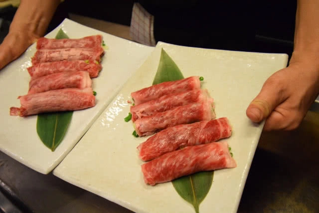อร่อยปักหมุด : เปิดประสบการณ์แสนบันเทิง ที่ห้องอาหาร Nami Teppanyaki Steakhouse