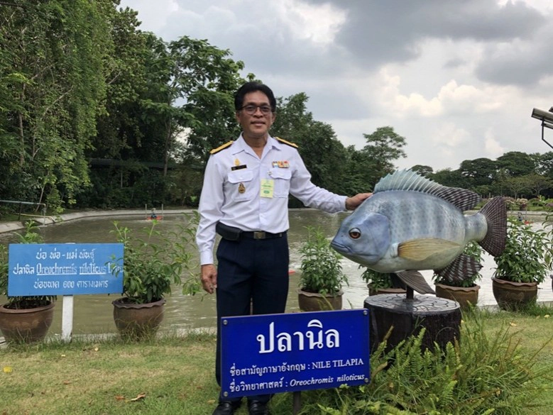 ร.10 พระราชทานพันธุ์ข้าวทรงปลูก 3.61 แสนซอง วันพืชมงคล