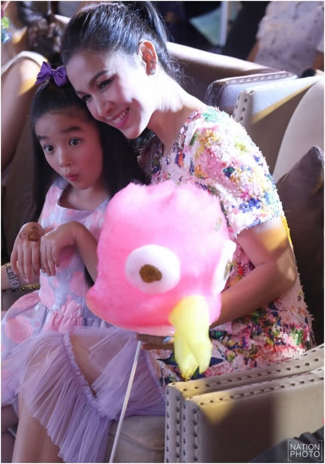 "ณดา" ส่งคลิปขอโทษ เพราะเรื่องเค้ก