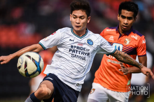 ราชรี โขกช่วงทดเจ็บ ดับฝันโลมา 2-1