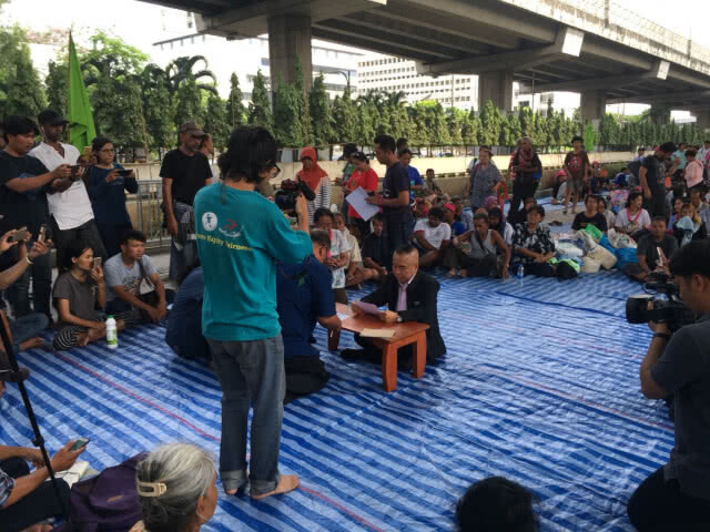 พีมูฟ ยอมกลับบ้าน หลังลงนาม MOU ร่วมกับทหาร