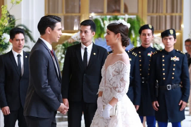 เรื่องย่อ จอแก้ว "ลิขิตรัก" The Crown Princess (เต็มเรื่อง)