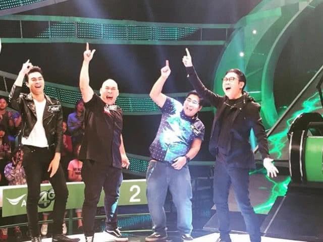 ส่องไอจี"โหน่ง ชาชาช่า" ดูรูป "บุหรี่" ลูกชาย 
"ผอมเพรียว"แทบจำไม่ได้!!!