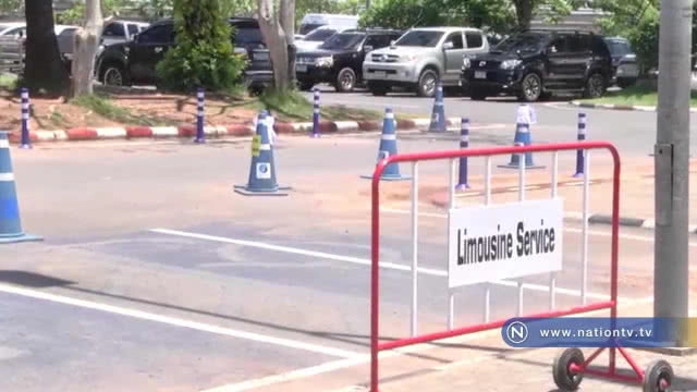 "จัดระเบียบสนามบิน" กระบี่ แท็กซี่ปรับบุคลิก-ใส่ชุดยูนิฟอร์มใ้ห้บริการ