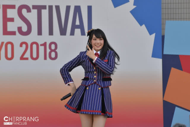 "เฌอปราง BNK48" แจกความสดใสวันเปิดเทอม "ยิ้มเข้าไว้ สู้ๆนะ"