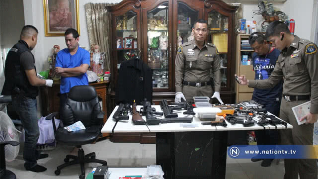 บุกค้นบ้านพักหรูเอี่ยวเงินทอนวัด พบพระผู้ใหญ่โอนเงินให้แม่บ้าน 25 ล้าน