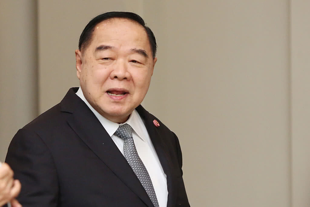 4 ปีไม่ดีตรงไหน? คสช.แจ้งจับเพื่อไทยพาดพิง 4 ปีไม่ดีตรงไหน? คสช.แจ้งจับเพื่อไทยพาดพิง