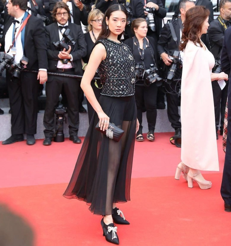 เปิดใจ 'ออกแบบ' นักแสดงไทยคนเดียวเดินพรมแดง "คานส์" ของปีนี้