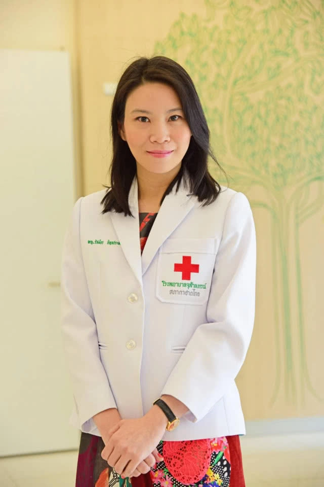 ผมร่วงจากพันธุกรรม รักษาได้ด้วยแสงเลเซอร์ความเข้มข้นต่ำ