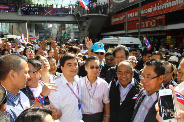 "ชวน" ลั่นเป็นนายกฯไม่ได้ หนุน "อภิสิทธิ์" เป็นหัวหน้าพรรค