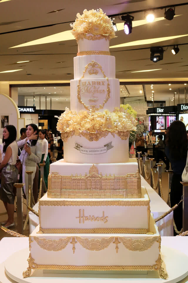 "Siam Paragon Celebrates the Royal Wedding in Collaboration with British Embassy Bangkok" (ภาพชุด)