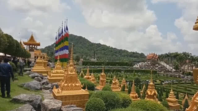 "ภูฏาน"มอบ"ธงมนตรา"สัญญลักษณ์แห่งโชคลาภ ให้"สวนนงนุช"สานสัมพันธ์"บ้านพี่เมืองน้อง"