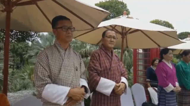 "ภูฏาน"มอบ"ธงมนตรา"สัญญลักษณ์แห่งโชคลาภ ให้"สวนนงนุช"สานสัมพันธ์"บ้านพี่เมืองน้อง"
