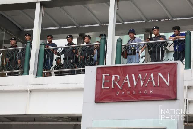 จนท. EOD ตรวจความเรียบร้อยพื้นที่ทำกิจกรรมรำลึก 8 ปี สลายชุมนุม