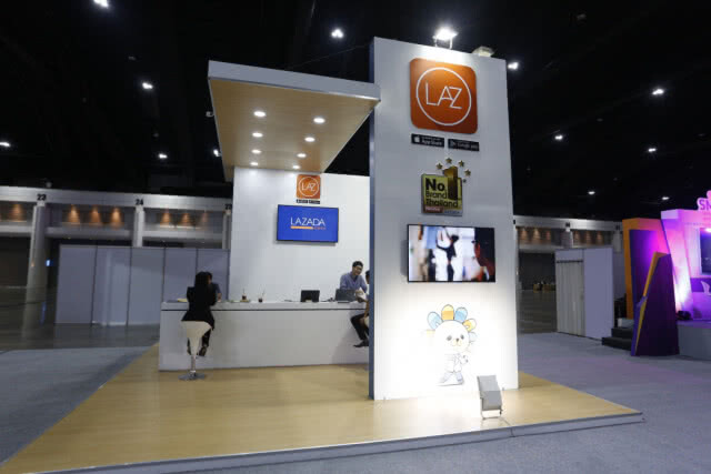 ปชช.แห่เข้างาน SME Transform ปลุกสตาร์ทอัพ-แนะนำเรื่องธุรกิจครบวงจร