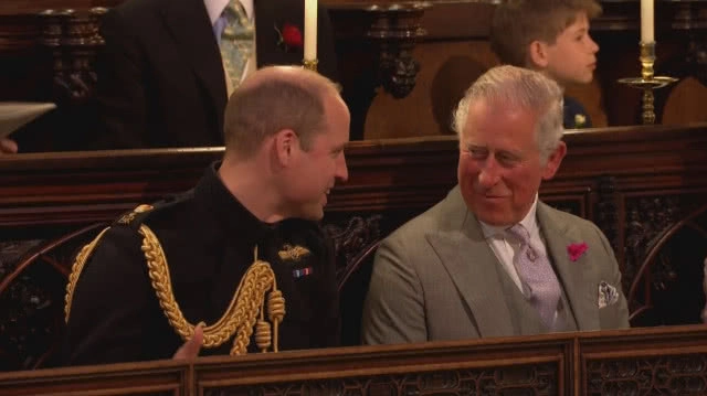 (ภาพชุดใหญ่) พิธีเสกสมรส "เจ้าชายแฮร์รี-เมแกน"