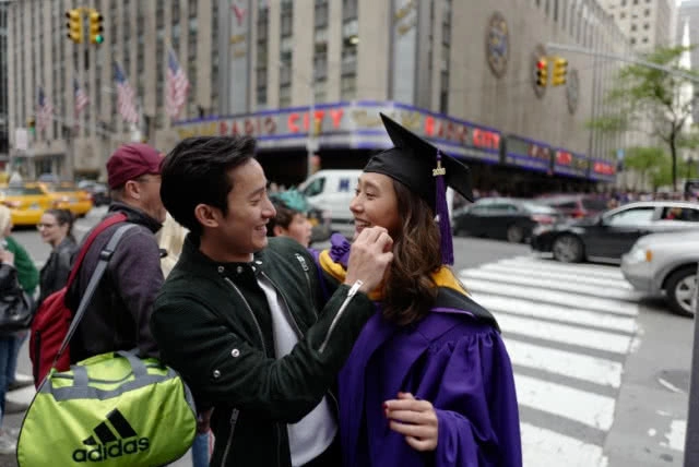 สวย เก่ง ไร้ที่ติ! "โบ ธัญญะสุภางค์" คว้าปริญญาโทเกียรตินิยมอันดับ 1 นิวยอร์กยูนิเวอร์ซิตี้