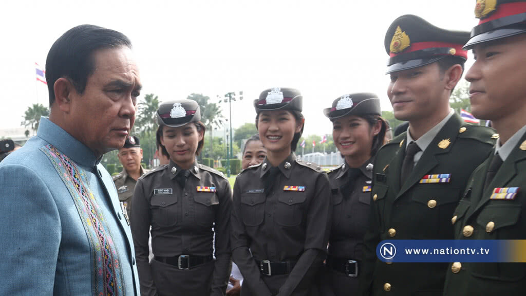 เสริมกำลังรอบทำเนียบ คุมเข้มประชุม ครม. เสริมกำลังรอบทำเนียบ คุมเข้มประชุม ครม.
