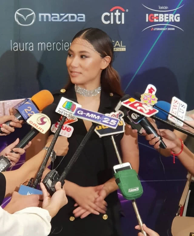 "เพลง ชนม์ทิดา" เดินแบบคู่ "ไฮโซเป๊ก" รับความสัมพันธ์ตอนนี้ "เขาคือทุกๆอย่าง"