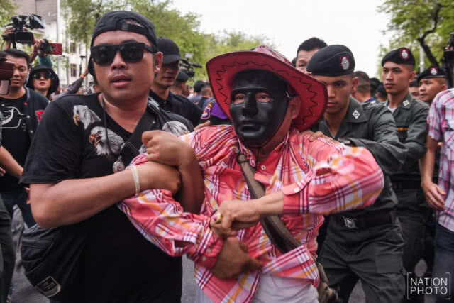 จี้ปล่อยตัวทันที! "กลุ่มคนอยากเลือกตั้ง"